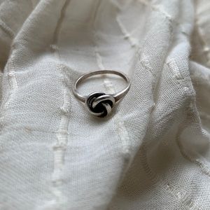 Sterling silver knot ring